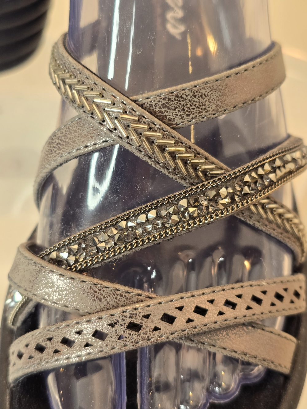 Skechers Silver Metallic Strappy Wedge Slides Sz 6 - Picture 3 of 4
